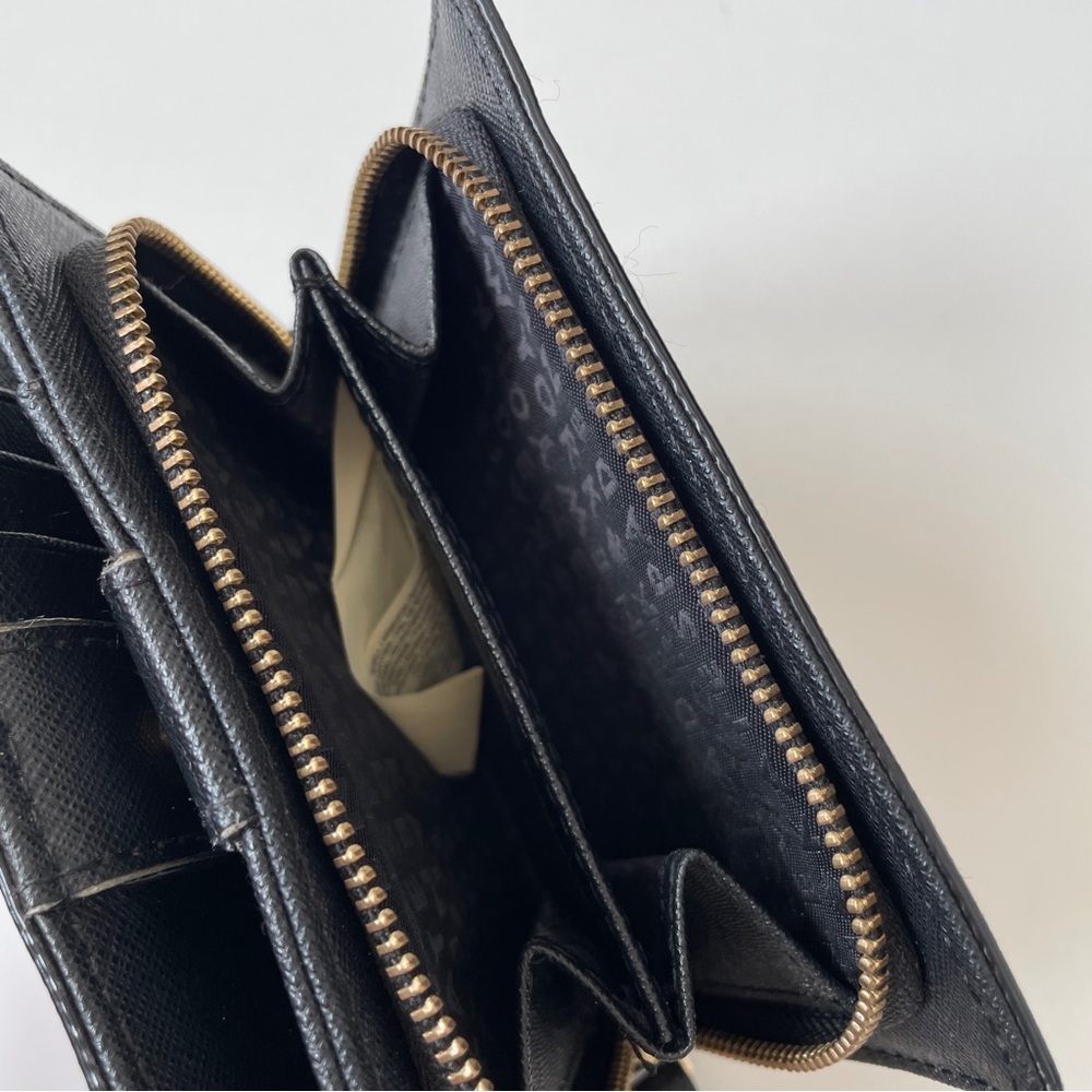 Kate Spade Neda Black Saffiano Leather Zip Around Mini Wallet - Picture 7 of 14
